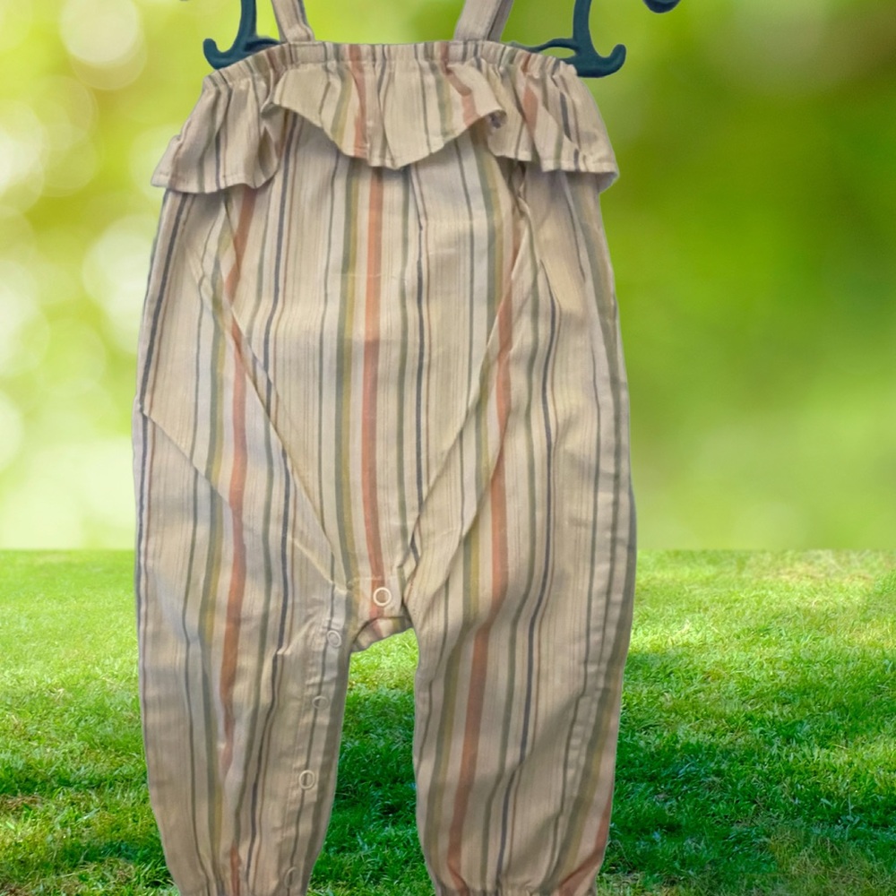 NWOT Carter’s Baby Overalls Rompers Stripes Snaps Jogger Cuff Ruffle & Straps 6m
